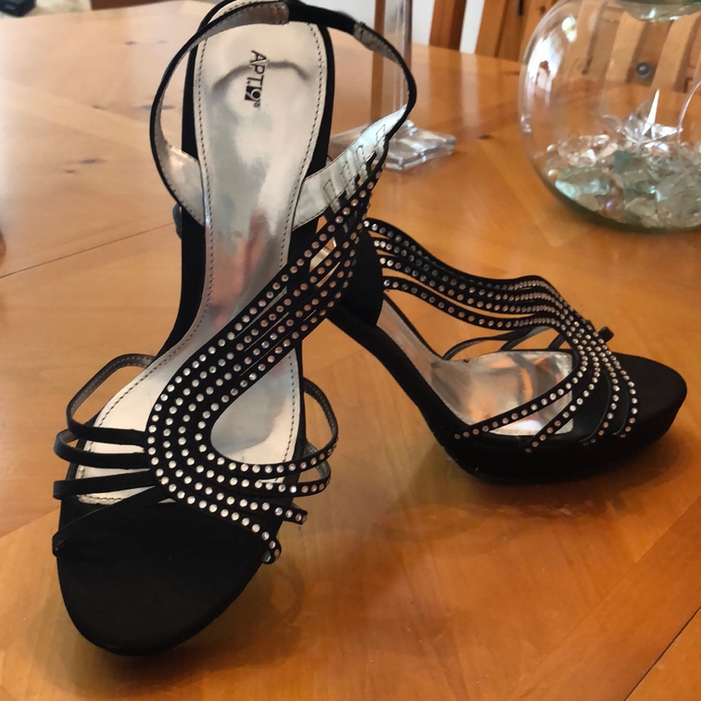 Black heals with rhinestones accents